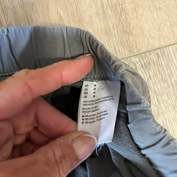 American Eagle Outfitters Charcoal Joggers - Picture 3 of 4